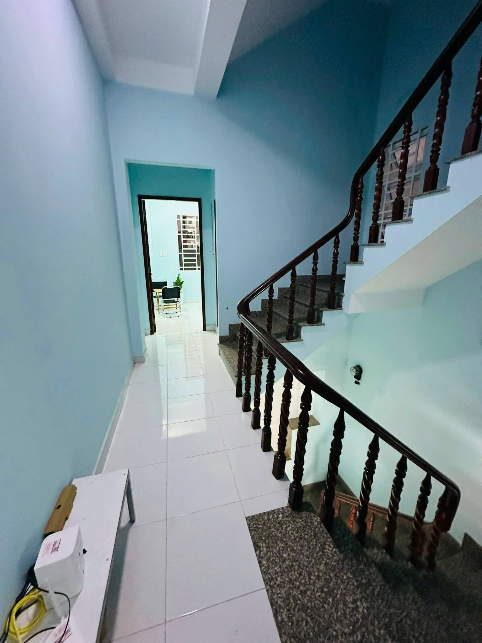Bán nhà Gò Vấp, hẻm xe hơi Dương Quảng Hàm, ngay ĐH Văn Lang, 54m², 7 PN, 18tr/th, 6.3 tỷ TL