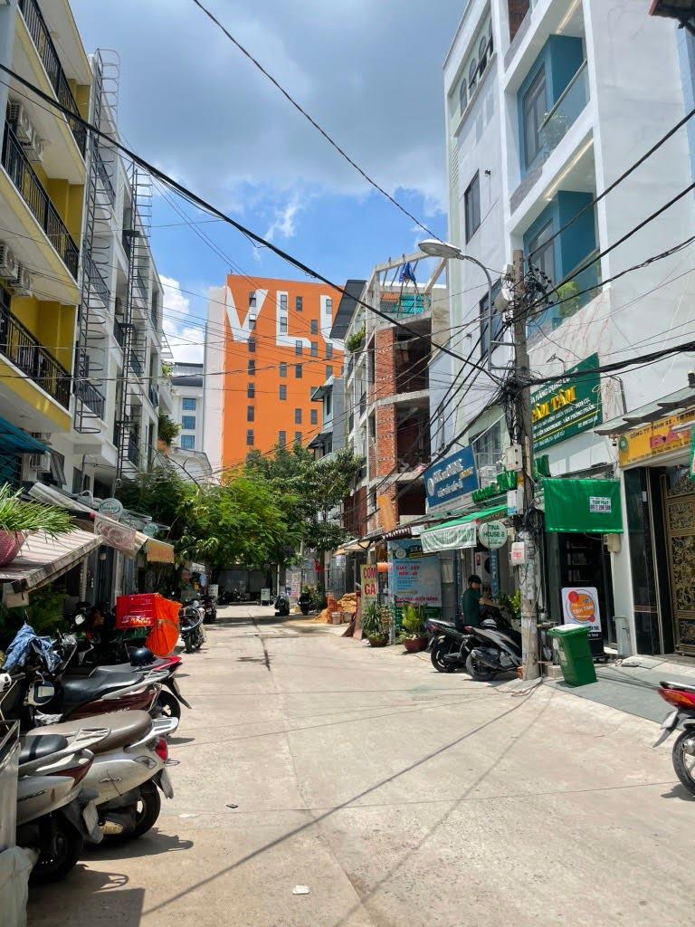 Bán CHDV 26 Phòng, Dòng Tiền 170tr/ Tháng, Hẻm  Xe Hơi Nguyễn Thái Sơn