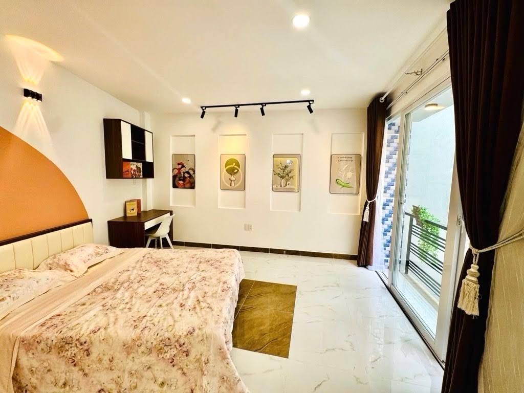 Bán nhà 3 tầng Bùi Văn Thêm, Phú Nhuận – gần công viên Gia Định,hơn 7 tỷ