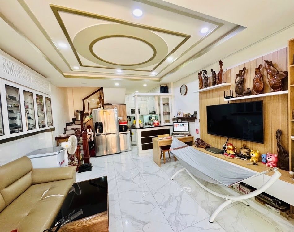 BÁN NHÀ 3 TẦNG GẦN LOTTE MART  Kế HẺM XE HƠI NGUYỄN VĂN LƯỢNG, GÒ VẤP, 60M², 6.65 TỶ TL