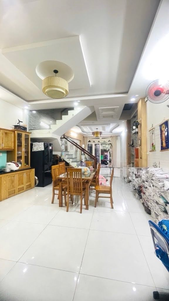 Bán nhà gần Nguyễn Văn Lượng,P11 Gò Vấp,80M²,4 tầng, hẻm xe hơi 6M, 9.25 tỷTL