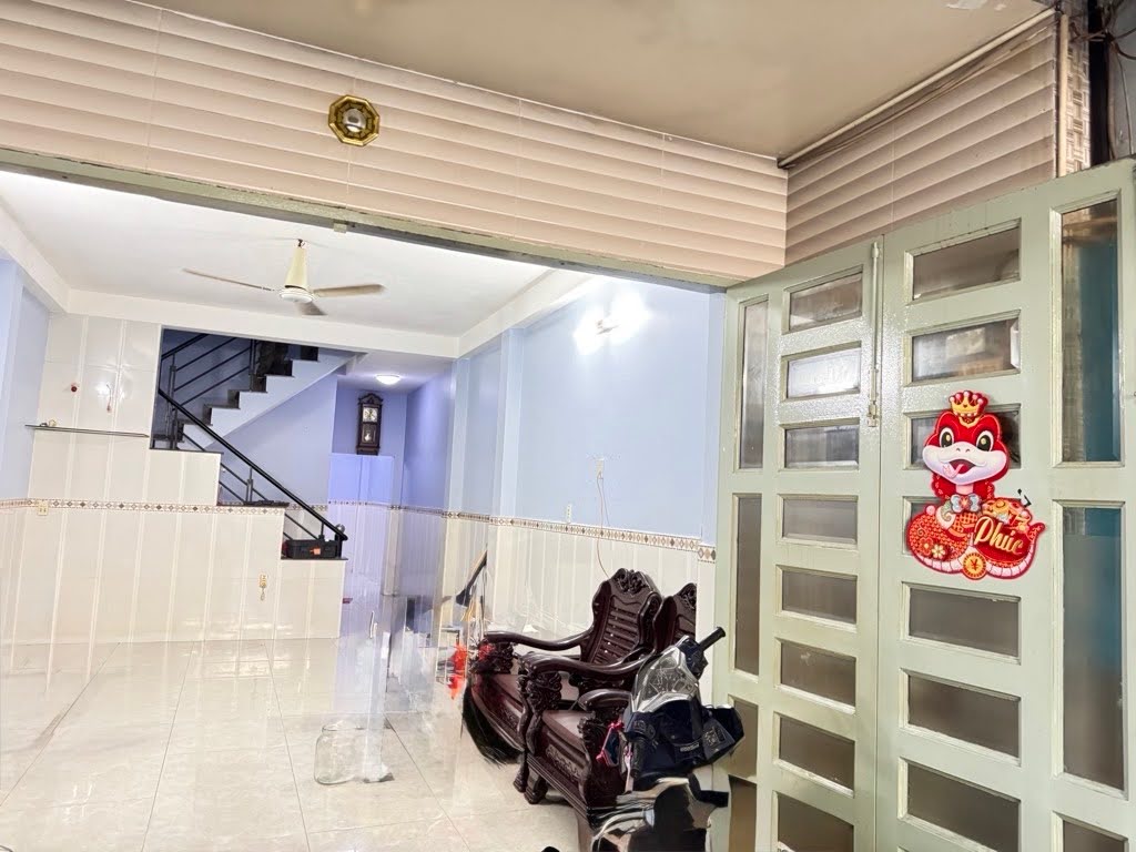 Bán nhà Gò Vấp,  hẻm xe hơi Lê Văn Thọ, gần chợ Hạnh Thông Tây, 64m2, 4PN, 6.8 tỷ TL