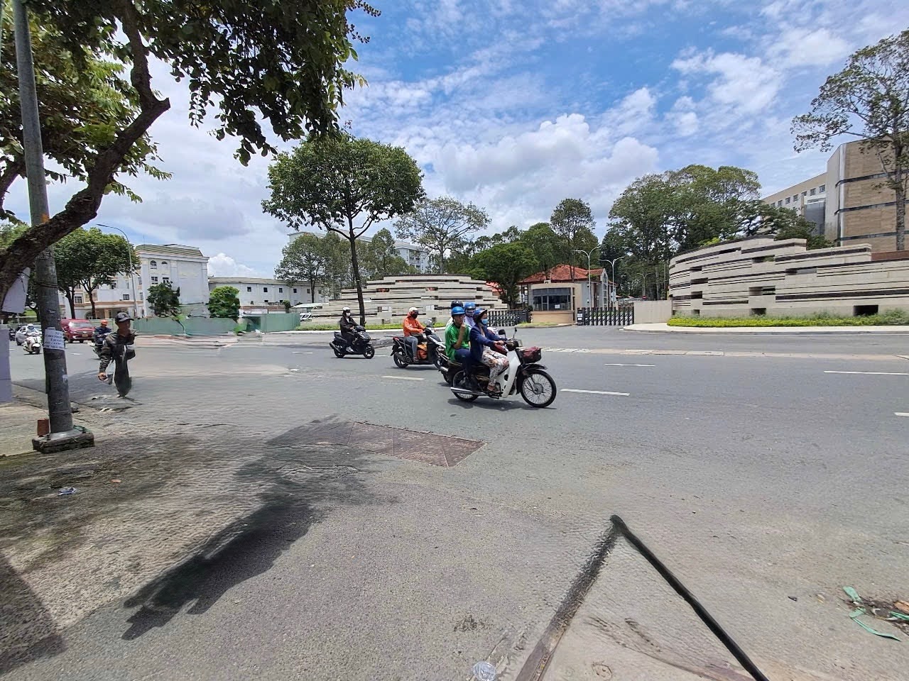 Bán nhà Gò vấp, 5 tầng đẹp Nguyễn Văn Công, hẻm ô tô ngủ nhà, gần sân bay,125m², 12.5 tỷ TL