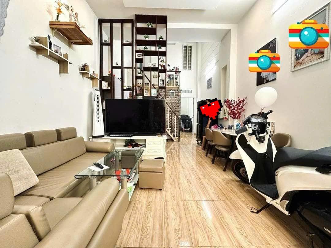 Bán nhà Gò Vấp, gần hẻm xe hơi Dương Quảng Hàm, gần Emart,  50.M², chỉ 4.6 tỷ TL