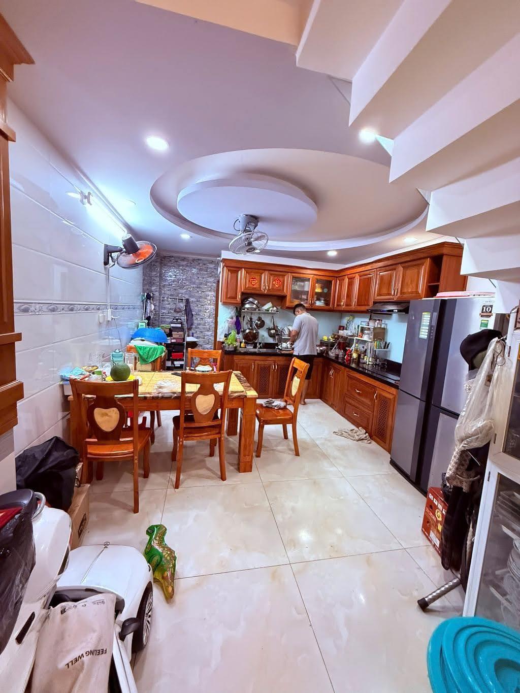 Bán nhà Gò Vấp, Hẻm xe hơi Lê Đức Thọ, 5 tầng đẹp sang trọng, Full nội thất cao cấp, 8.85 tỷ TL