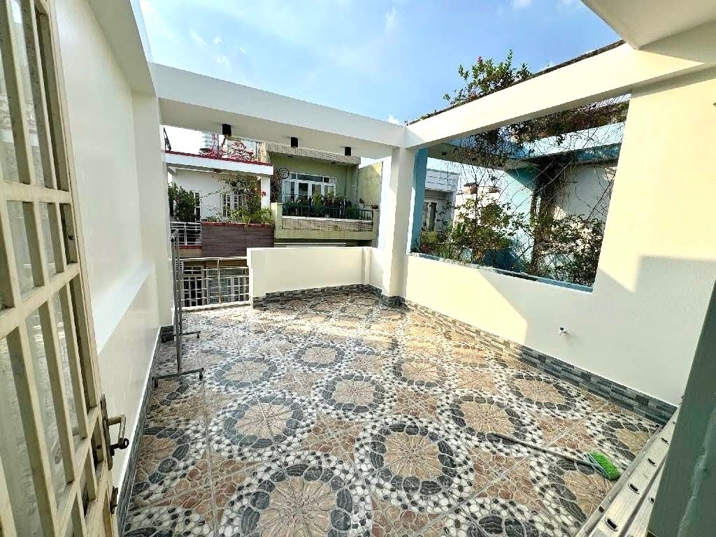 Bán nhà Gò vấp, hẻm xe hơi Lê Đức Thọ, 50m² (4.2x12), 3PN, 5.35 tỷ TL, gần trường, chợ