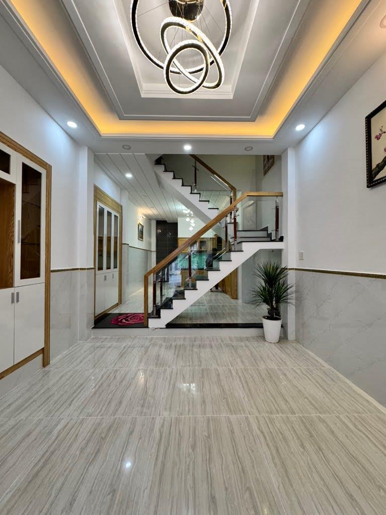 Bán nhà Gò Vấp, hẻm xe hơi Lê Đức Thọ, gần chợ Xóm Mới, 56M² x4 tầng, 5Pn, hơn 6 tỷ