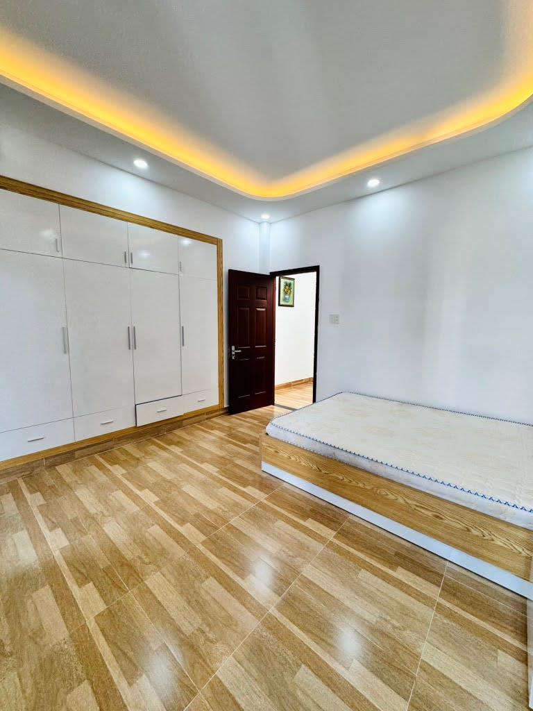 Bán nhà Gò Vấp, hẻm xe hơi Lê Đức Thọ, gần chợ Xóm Mới, 56M² x4 tầng, 5Pn, hơn 6 tỷ