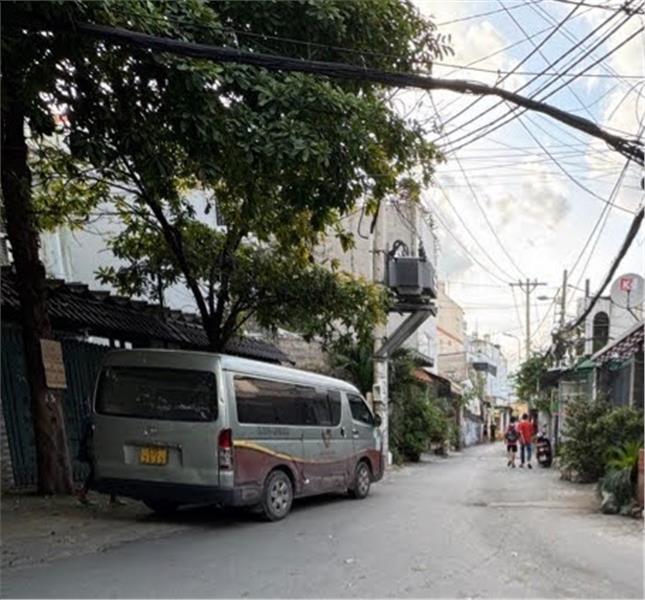 Bán nhà Gò Vấp, hẻm xe hơi Lê Đức Thọ 75M², 3 tầng,11Pn, ngang 4.1m đẹp gần chợ chỉ 6.95 tỷ.TL