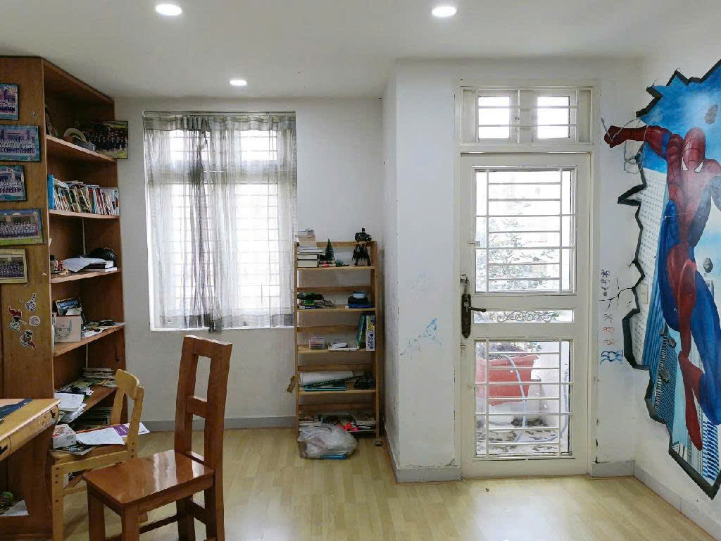 Bán nhà Gò Vấp, hẻm xe hơi Lê Quang Định, giá rẻ, 74M²x5 tầng, hơn 9 tỷ