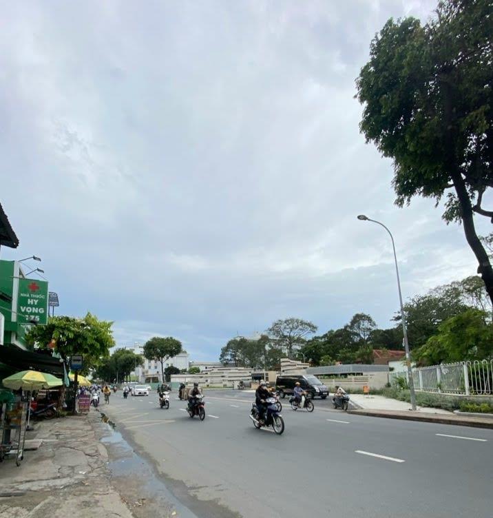 BÁN NHÀ GÒ VẤP, HẺM XE HƠI NGUYỄN KIỆM THÔNG NGUYỄN VĂN CÔNG, 127M²