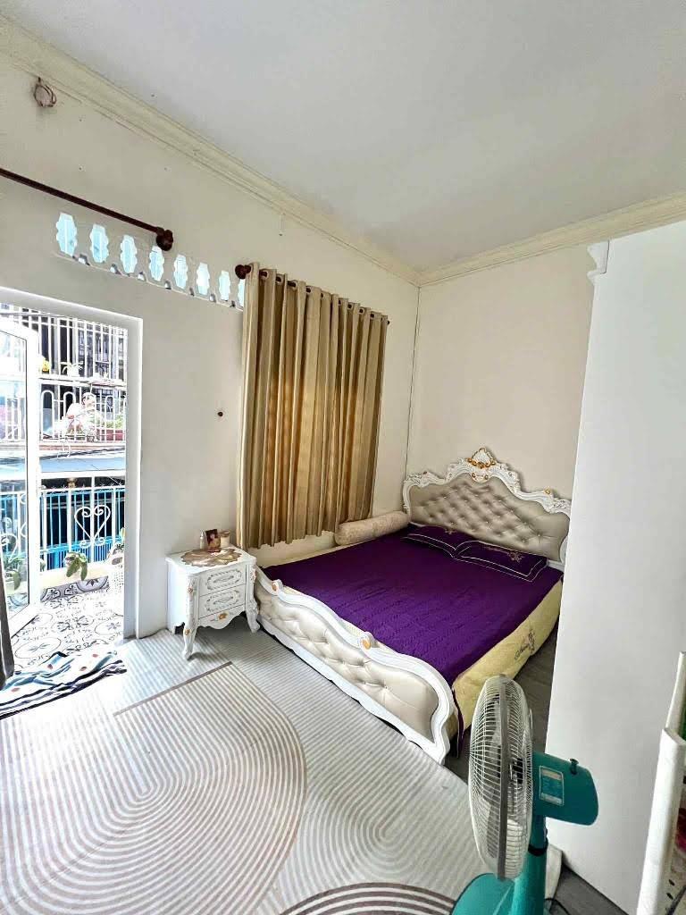 Bán nhà Gò Vấp, hẻm xe hơi Nguyễn Văn Công, 44m², 3 tầng, 4PN, nhỉnh 5 tỷ TL