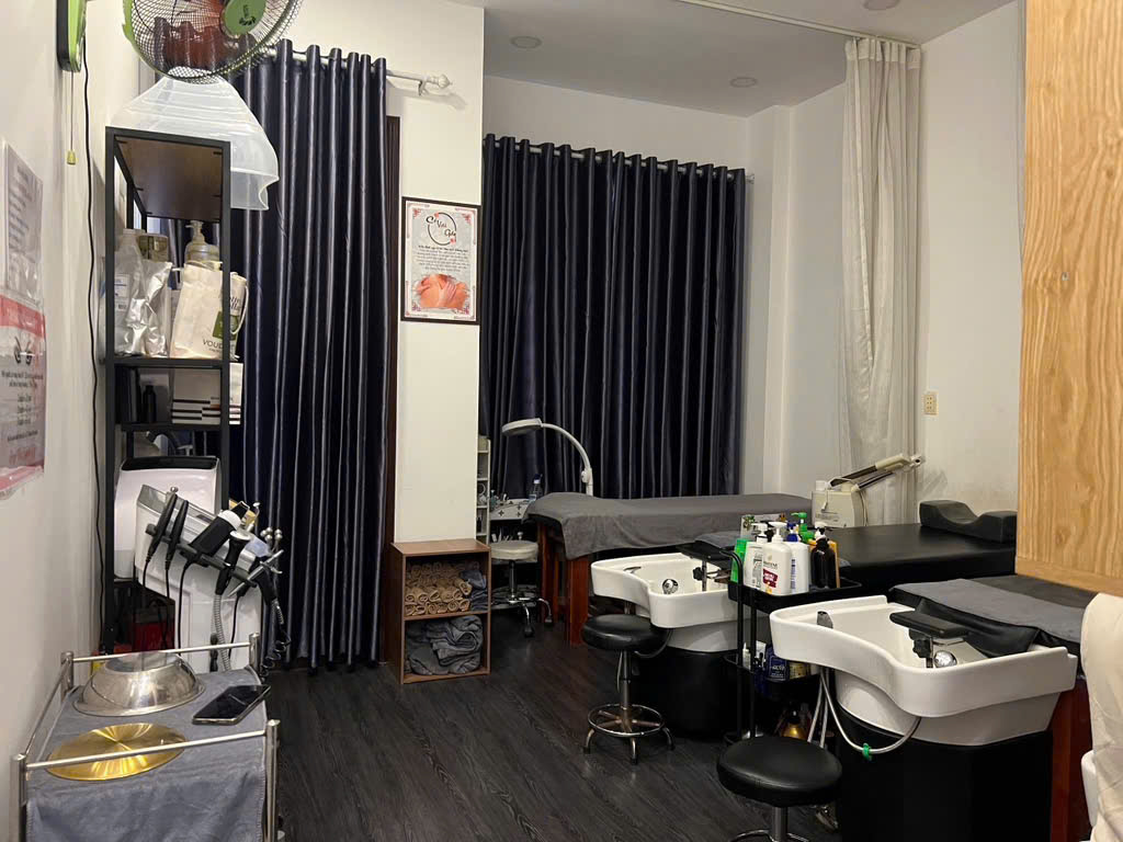 Bán nhà Gò Vấp, hẻm xe hơi Phạm Văn Đồng, 72m², giáp Bình Thạnh, hơn 8 tỷ.