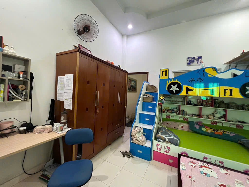 Bán nhà Gò Vấp, hẻm xe hơi Phạm Văn Đồng, 72m², giáp Bình Thạnh, hơn 8 tỷ.
