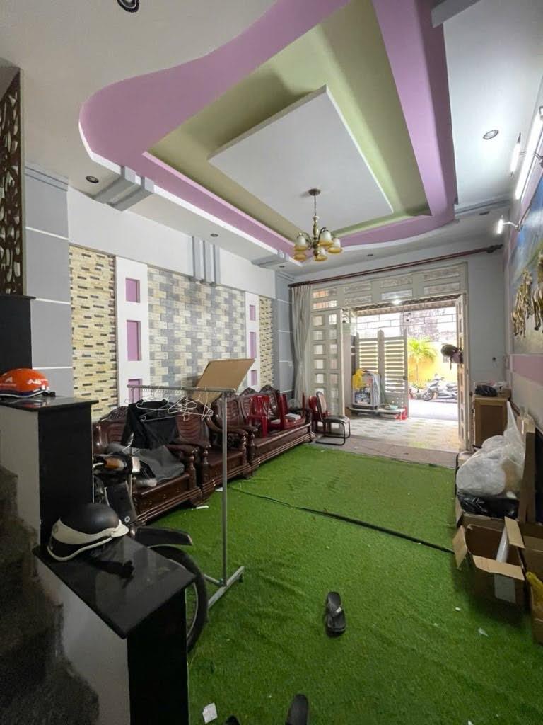 Bán nhà Gò Vấp, hẻm xe hơi Quang Trung, 70m², 3 tầng, 4PN, chỉ 6.7 tỷ TL