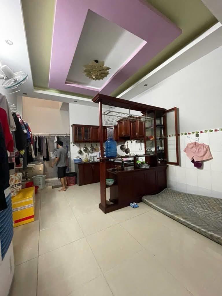 Bán nhà Gò Vấp, hẻm xe hơi Quang Trung, 70m², 3 tầng, 4PN, chỉ 6.7 tỷ TL