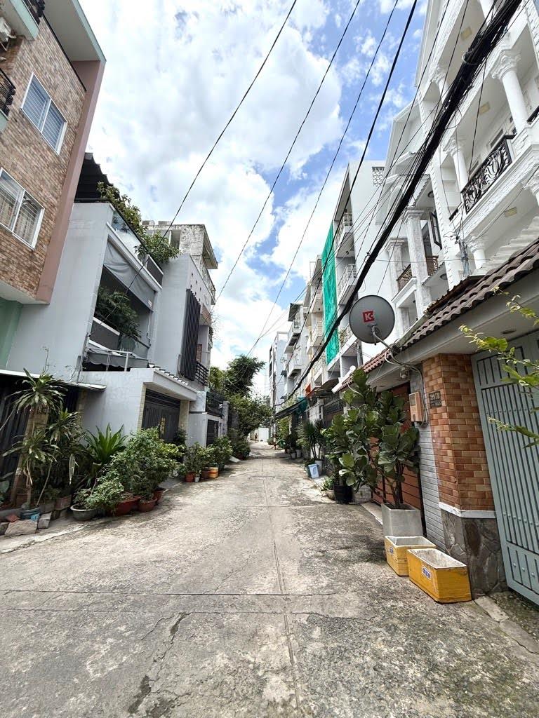 Bán nhà hẻm xe hơi Gò Vấp, gần Nguyễn Văn Lượng, 66m², 4PN, 7.2 tỷ TL