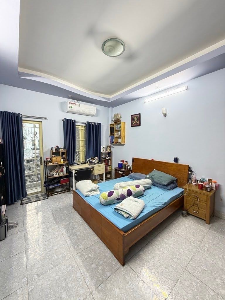 Bán nhà hẻm xe hơi Nguyễn Văn Công, Gò Vấp, 60M², 5 tầng, 5PN, hơn 7 tỷ TL
