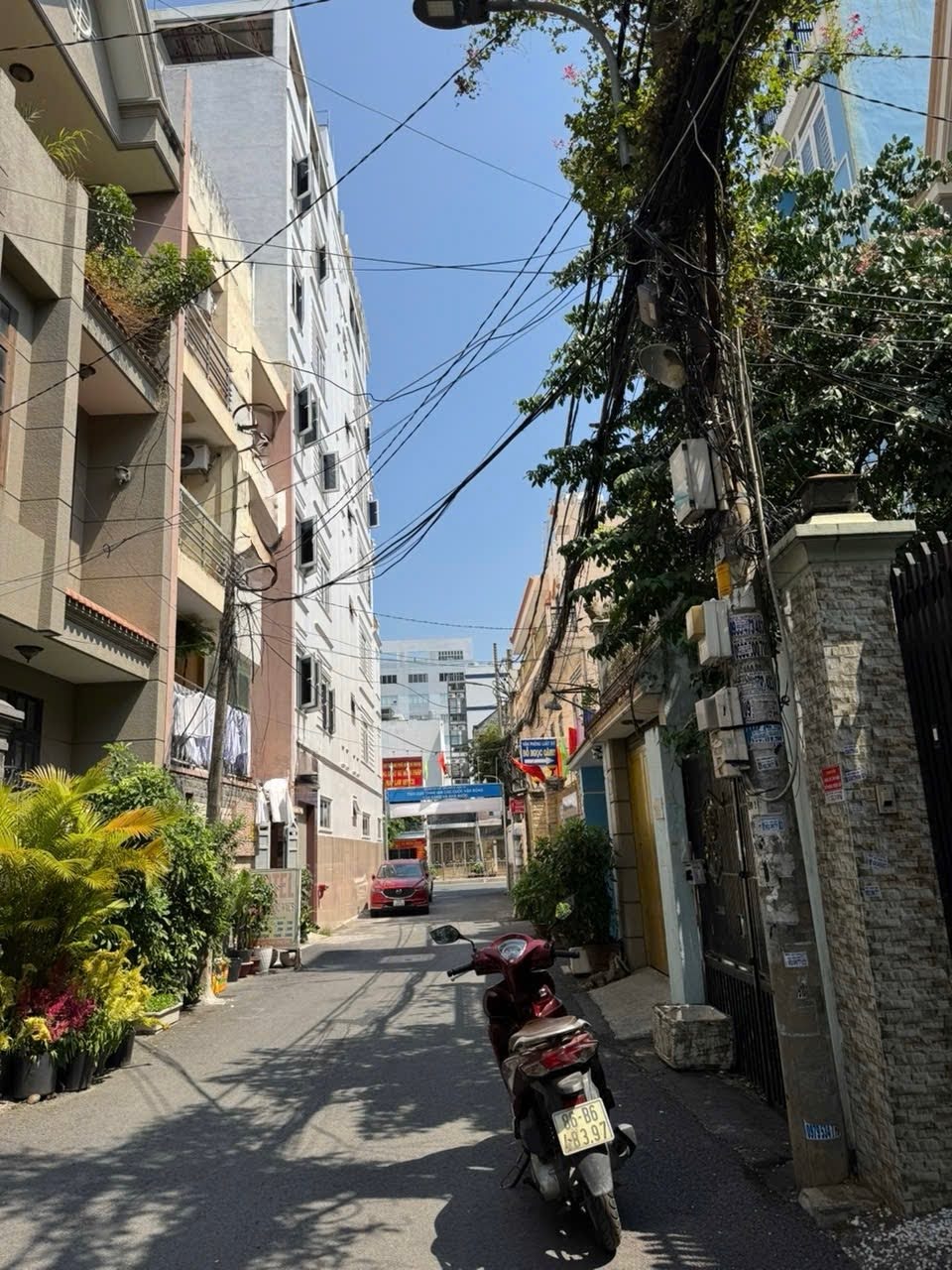 Bán nhà hẻm xe hơi Nguyễn Văn Lượng  gần Dương Quảng Hàm Gò Vấp, 62M2, 3 tầng,sổ vuông đẹp, 8.4 tỷ TL mạnh