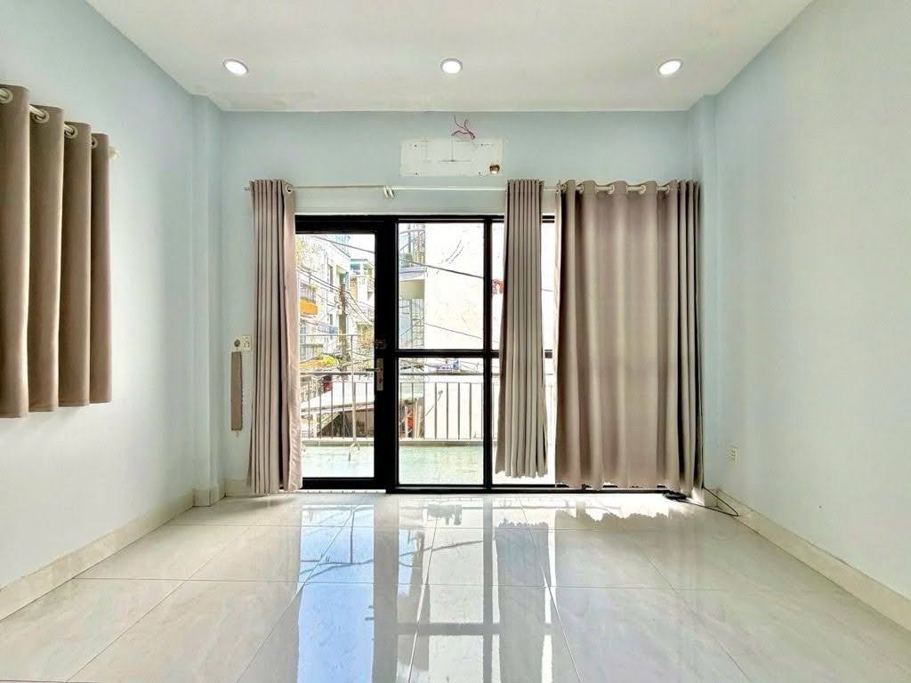 Bán nhà hẻm xe hơi Phạm Văn Đồng, giáp Phú Nhuận, Bình Thạnh, 50M2,6.8tỷ TL