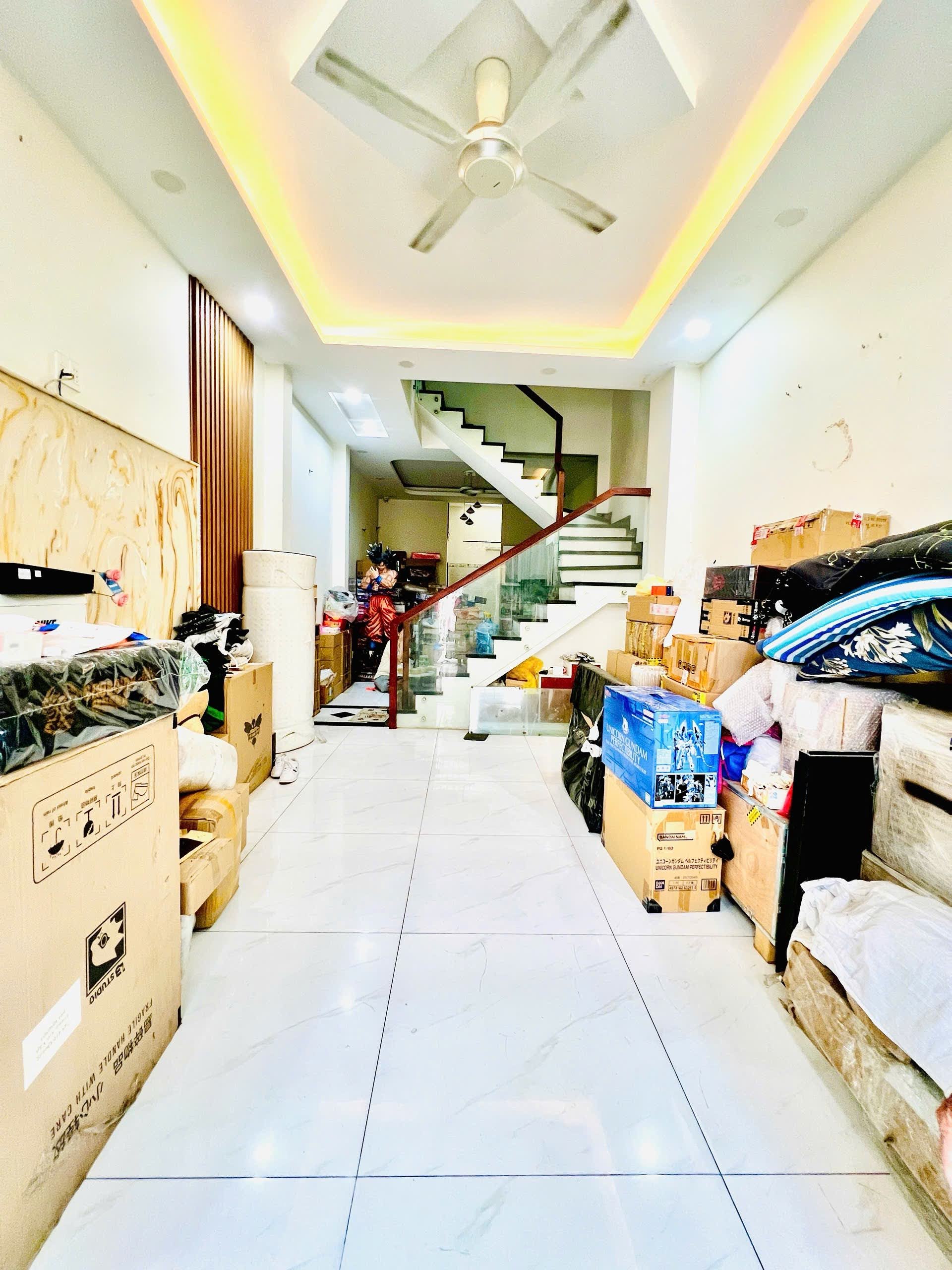 Bán nhà hẻm xe hơi Quang Trung, Gò Vấp, 64m², 4 tầng, sổ nở hậu,8 tỷ TL