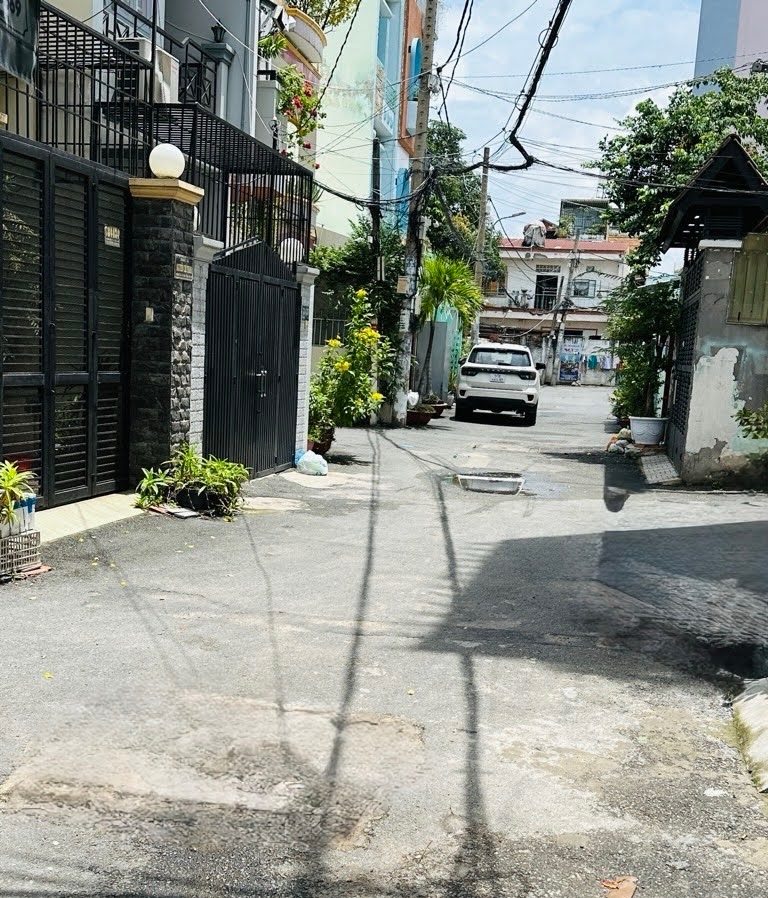 Bán nhà hẻm xe hơi Thống Nhất, Gò Vấp,gần Lottemart, 56M2 x 3 tầng,7.xtỷTL