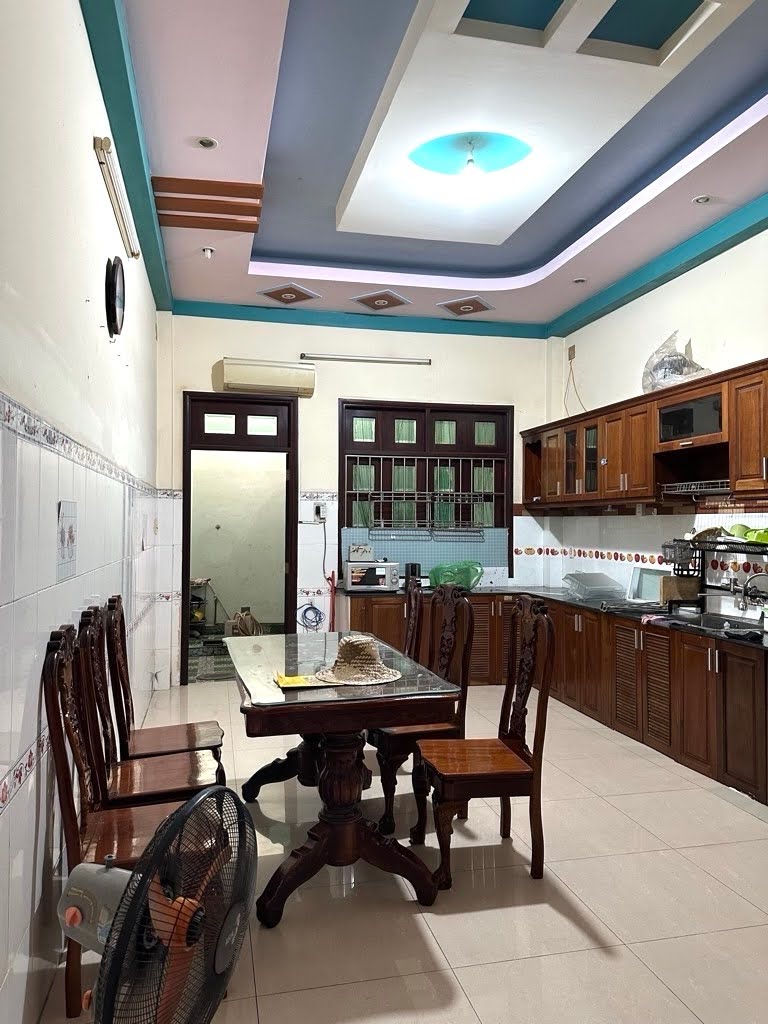 Bán nhà hẻm xe hơi Thống Nhất F11 Gò Vấp, 90m², 4PN, 8.2 tỷ TL, gần Lotte Cityland