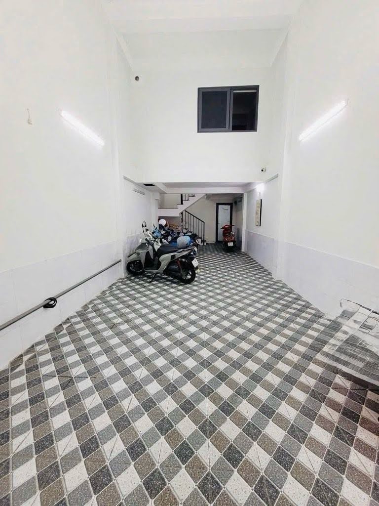 Bán nhà hẻm xe hơi Thống Nhất gần Nguyễn Văn Lượng Gò Vấp, 72M2 vuông vức, 5 tầng, 9.4 tỷ TL