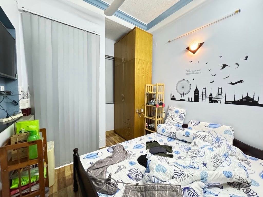 Bán nhà HXH Quang Trung, Gò Vấp, 76m², 4 tầng BTCT, Ô tô để trong nhà, chỉ 6.85 tỷ TL