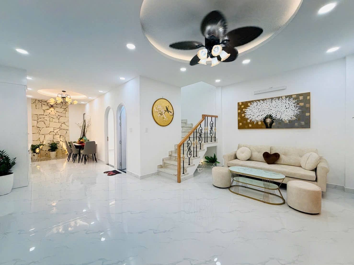 Bán nhà Lê Đức Thọ, Gò Vấp, gần chợ An Nhơn, 72M2,nhà đẹp ở ngay, chỉ 5.9 tỷ TL