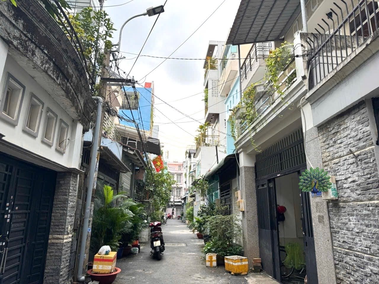 BÁN NHÀ MỚI 4 TẦNG HẺM XE HƠI QUANG TRUNG GÒ VẤP, 65M², 4pn, Full NT, 6.95 TỶ TL