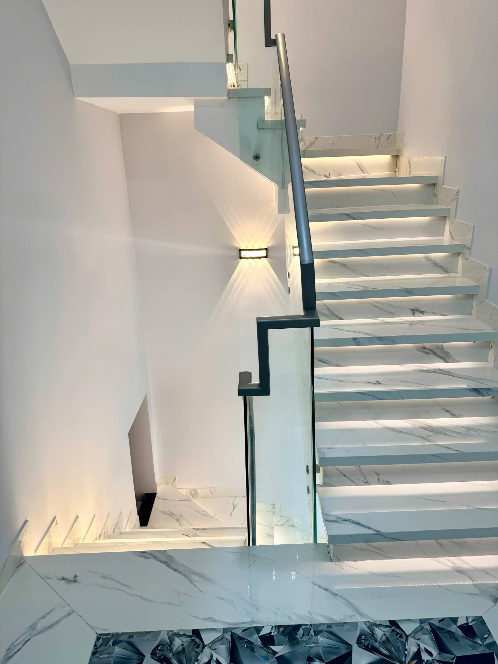 BÁN NHÀ MỚI 4 TẦNG SÁT MT PHẠM VĂN ĐỒNG, 60M², 4PN, SỔ VUÔNG ĐẸP, 8.98 TỶ TL