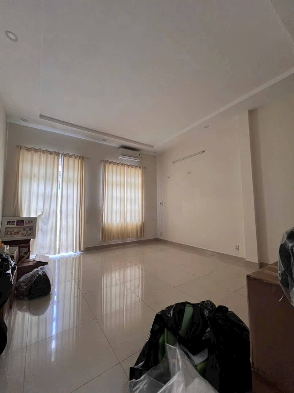 Bán nhà Nguyễn Văn Lượng, Gò Vấp, Hẻm xe hơi,50M2, 4 tầng, 7.2 tỷ TL