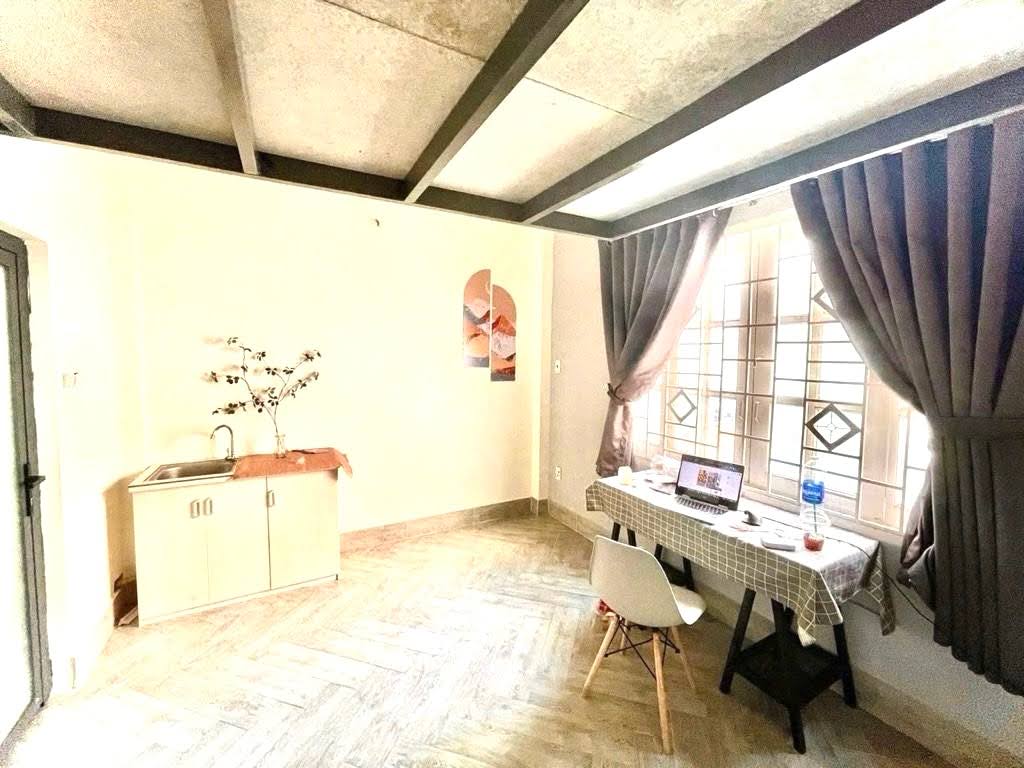 Bán nhà Quang Trung Gò Vấp, gần Vincom ,52m², 4 tầng, 7 phòng, 6 tỷ TL, dòng tiền 25tr/th
