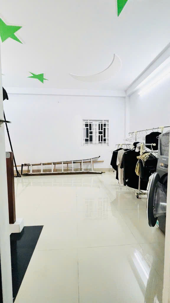 [CỰC HÓT] Nhà 5 tầng đẹp - Phạm Văn Chiêu - P.14 - Đường 6m oto ngủ nhà - 5PN/3WC - 5.7 Tỷ
