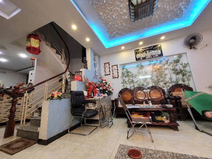 [CỰC HOT]Nhà 3 tầng đẹp - 6x15.5m(100m2) - Ô TÔ ngủ nhà - Lê Văn Thọ, P. 9 - Giá chỉ 8.6 tỷ