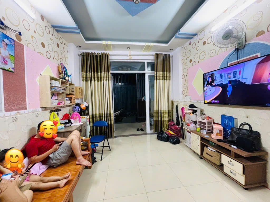 Nhà 2 Tầng, Bùi Quang Là, P.12, 4X12,5, Hẻm 4m, giá chỉ 4,4 Tỷ (TL)