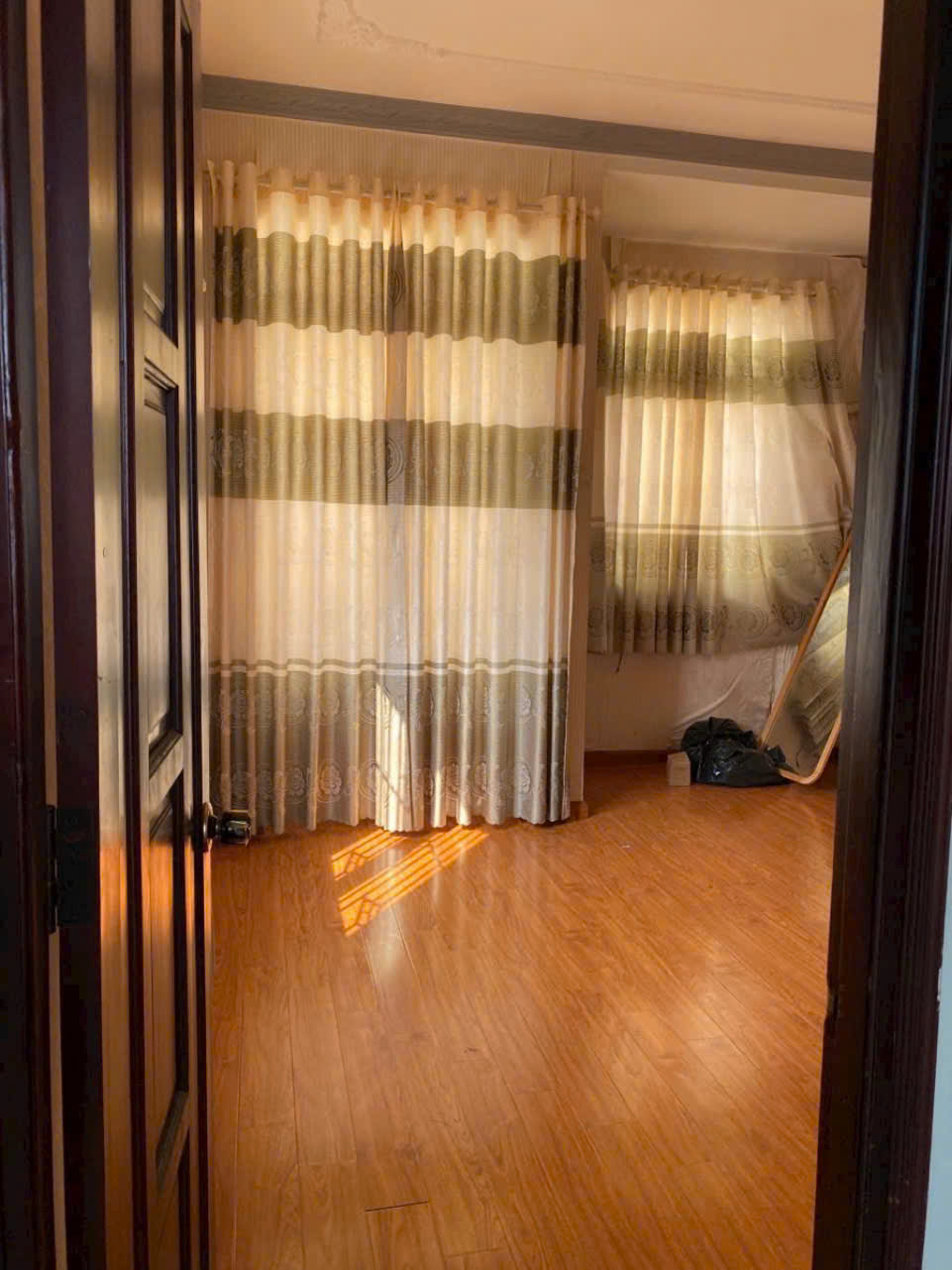 Nhà 3 tầng đẹp - Nguyễn Oanh, P. 17 - 4x10m(40m2) - 3PN/3WC - Hẻm 3m - Giá chỉ 4.7 tỷ
