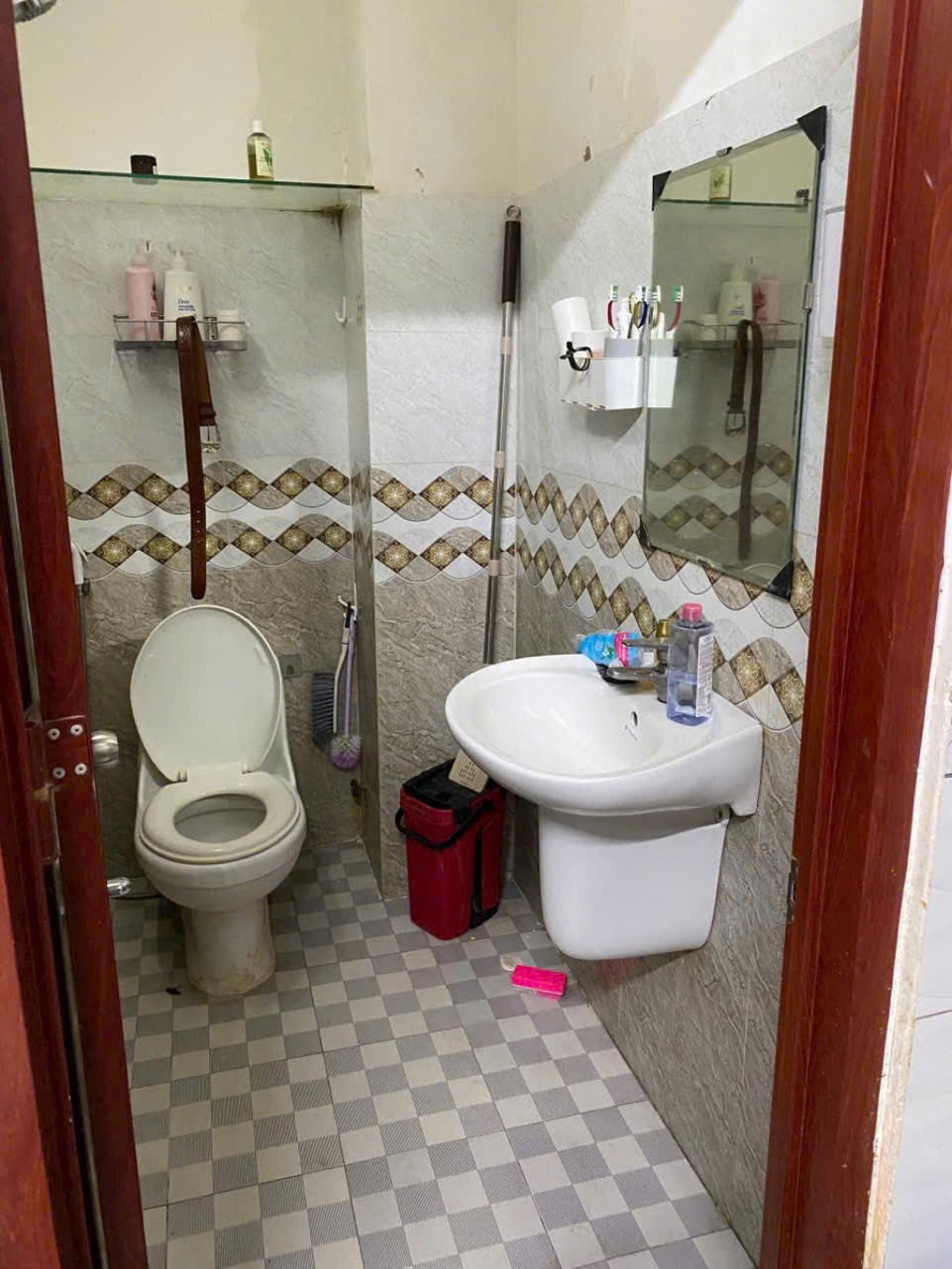 Nhà 3 tầng đẹp - Nguyễn Oanh, P. 17 - 4x10m(40m2) - 3PN/3WC - Hẻm 3m - Giá chỉ 4.7 tỷ