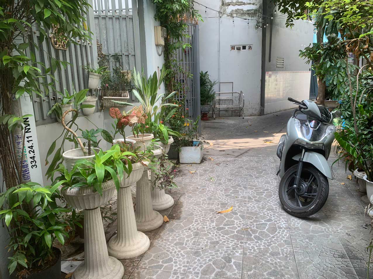 NHÀ GÒ VẤP, NGUYỄN VĂN NGHI, P.7, 4 TẦNG, 4X11M, 5 TỶ 400 TRIỆU