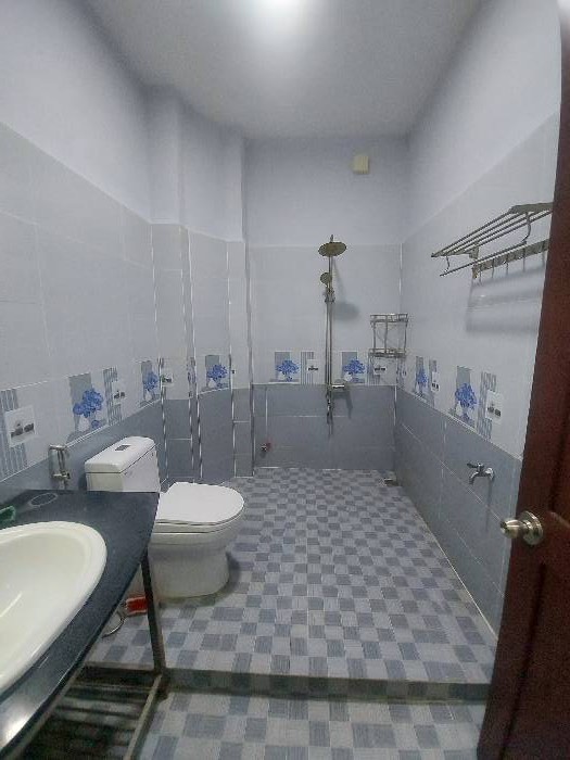 NHÀ GÒ VẤP, ĐƯỜNG TRƯỚC NHÀ 6M, CÓ SÂN ĐẬU OTO, ĐƯỜNG SỐ 6, P.7, 3 TẦNG, 4.5X21M, 10 TỶ 500 TRIỆU
