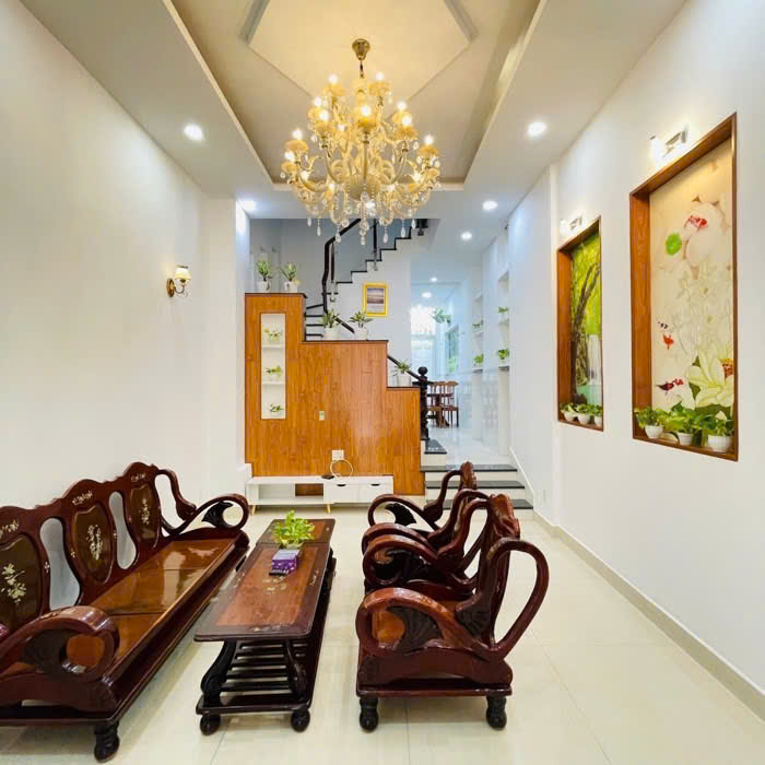 CHỈ 6.6 TỶ, 65M2 (4X16),HẺM XE HƠI, ĐANG CHO THUÊ, NHÀ 3 TẦNG ĐƯỜNG QUANG TRUNG PHƯỜNG 8 GÒ VẤP - LH NGAY: 0376507903